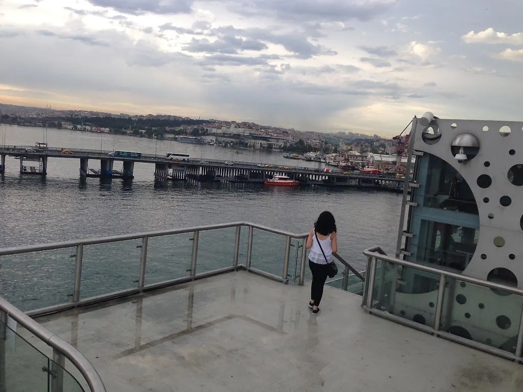 Golden Halic Hotel location